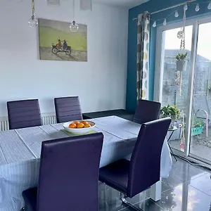 https://bnb-no-8.galwayhotelsireland.net