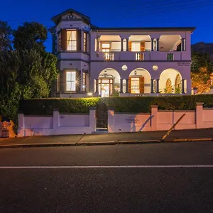 https://esperanza-guest-house.hotels-capetown.com