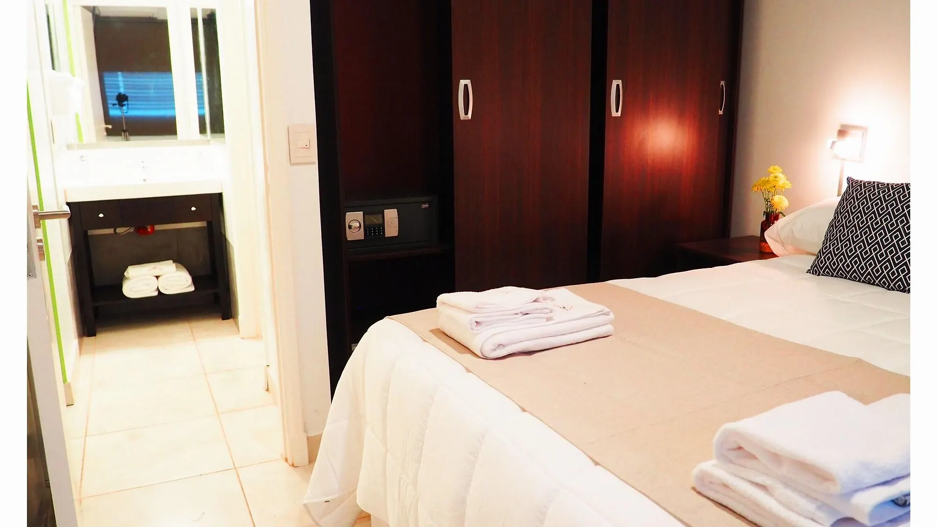 Umbral Del Aconcagua Aparthotel Mendoza 3*,